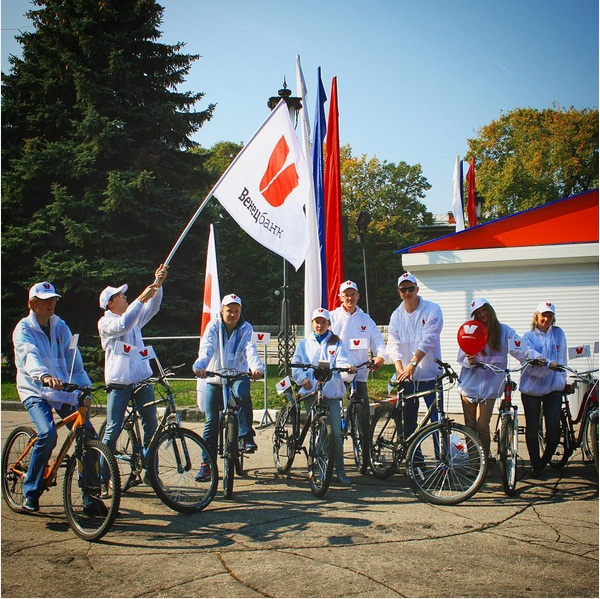 Акция #наруботунавелосипеде с командой Банка Венец venetsbank